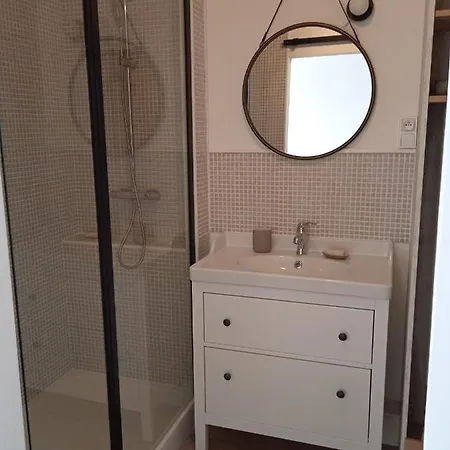 Design Vue Port 2 Pas Des Canaux + Parking Appartement